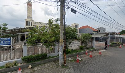 Halaman Masjid At-Taqwa