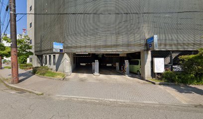 富山県営富山中央駐車場