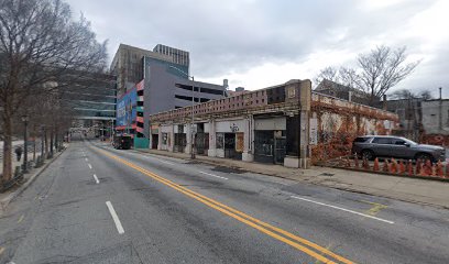 90 Forsyth Street Parking