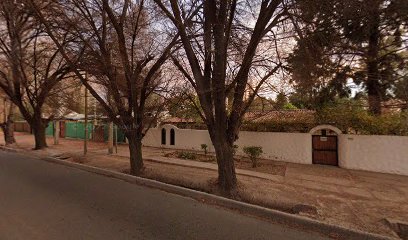 Cubillos y Besares (Luján de Cuyo, Mendoza)