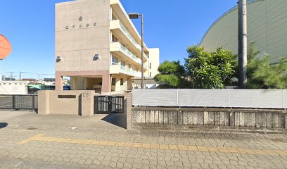 坂戸市立坂戸小学校