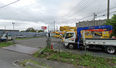 （株）オートレント 三郷車輌センター