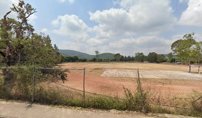 Campo deportivo de Guadalcazar