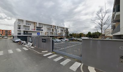 Arles Laques Services