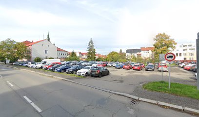 Parkoviště Bezručova