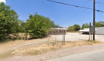 West Dallas Convenience Store