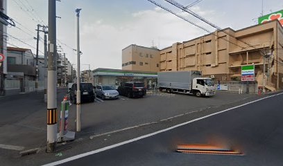 ファミリーマート 生野巽中一丁目店