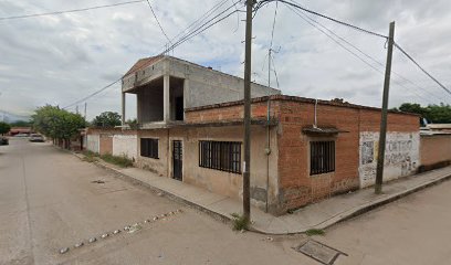 Abarrotes y Panadería la Flor del Refugio