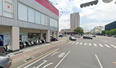iRent台南中华西路宝雅站