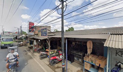 Kios Burung Dan Makanan Ternak