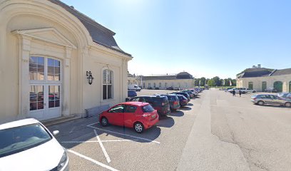 Laxenburg Schlosspark Parking