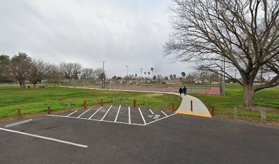 Tennis Courts | Lincoln Village Park