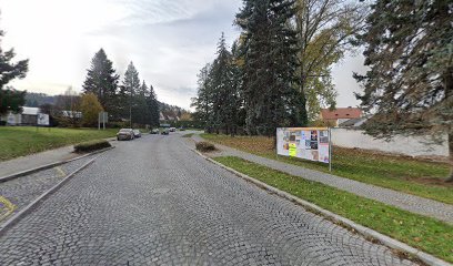 Sušice, Dlouhoveská