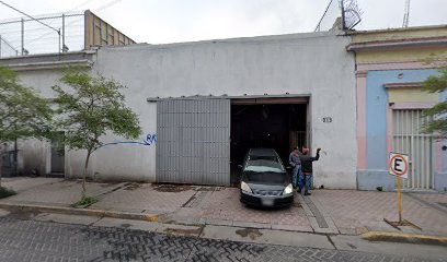 Calle Francisco I. Madero 507 Garage
