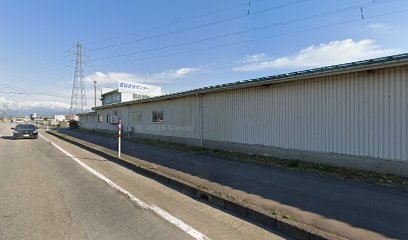 （公財）富山県交通安全協会 運転研修センター