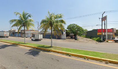 Servicio Mecánico CHUY - Taller de reparación de motores diésel en La Orilla, Michoacán, México