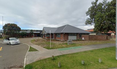 Tahatai Coast School