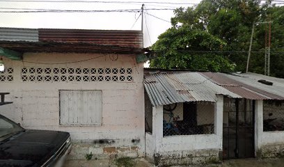 El Ràpido - Taller de reparación de automóviles en Huehuetán Estación FFCC, Chiapas, México