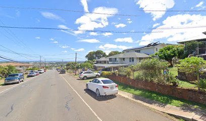 Halawa Heights Rd + Kaholi Pl