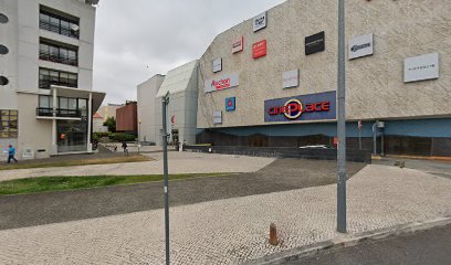 Parque de estacionamento La-Vie
