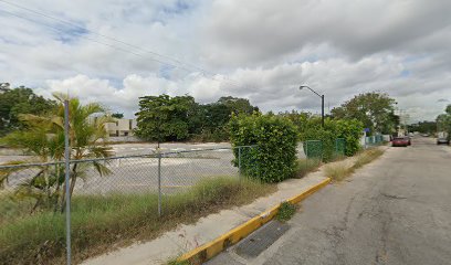 Estacionamiento Externo Centro Deportivo Bancario de Yucatán S.C.P.