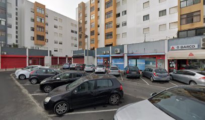 R. Salgueiro Maia 4 Parking