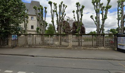 École Primaire Adoration