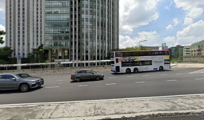 PJ8 Open Parking Below Jalan Barat Flyover