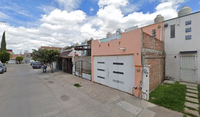 CASA CESAR HERRERA