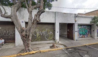 Calle Donato Guerra 474 Parking