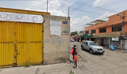 Estacionamiento Para Trailers