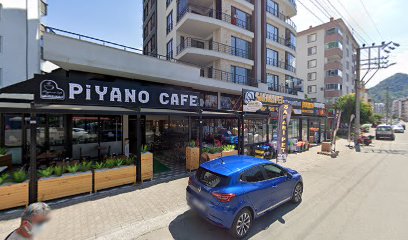 Piyano Cafe