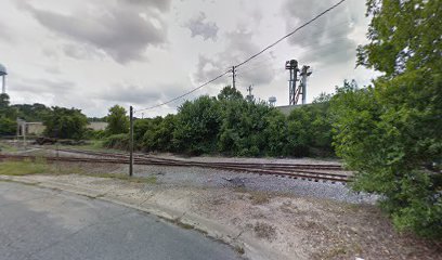 Laurinburg Diamond Railroad Crossing