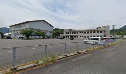 三隅公民館 駐車場