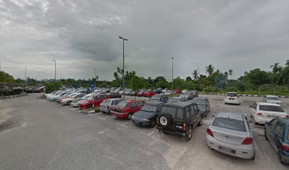 Car Park Station Keretapi BM