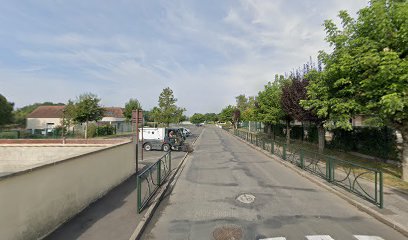 Parking de l'école maternelle des Grands Bois