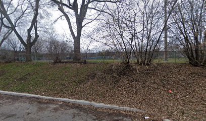 Parc Raymond-Préfontaine baseball field