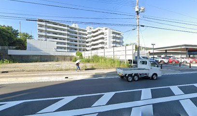 京滋マツダ 大津ユーカーランド