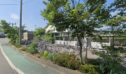 坂城駅前自転車駐車場