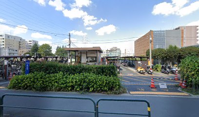 六町駅駐輪場