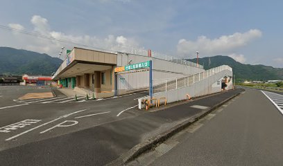 ふぇすたらんど 重富店