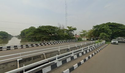 Jembatan Irigasi Tanggul Karawang Nagasari