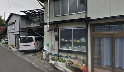 おくやま食料品店