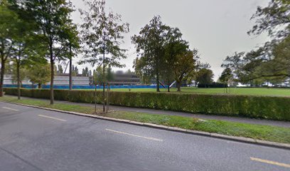 Rasenspielfeld Gymnasium Biel-Seeland
