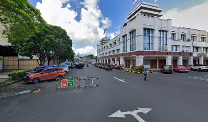 Pintu Selatan Mega Mall