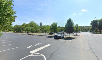 670 W Jackson Ave Parking