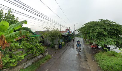 Kios bensin .tambah angin dan tambal ban