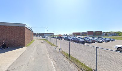 Cité-des-Jeunes - Vaudreuil Pavilion High School