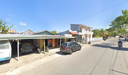 Warung Makan Nasi Kuning Lakilaponto