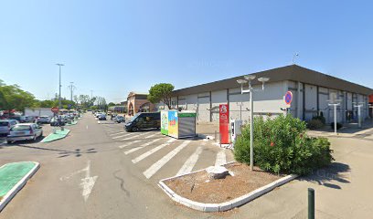 Auchan Charging Station